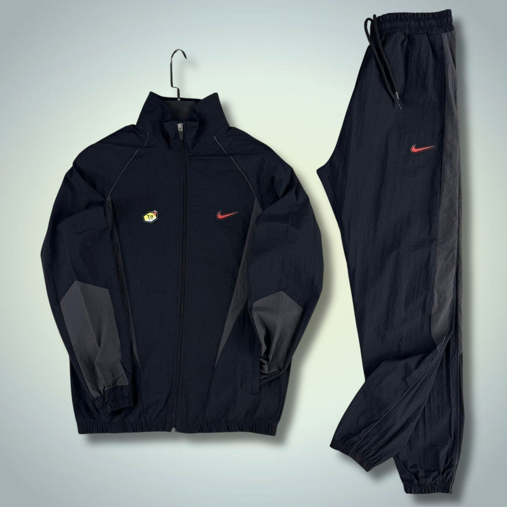 Nike TN pánská nepromokavá sportovní souprava, černá. Premium