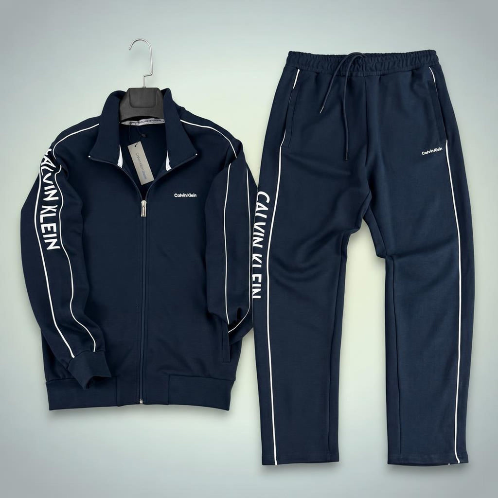Calvin Klein pánská sportovní souprava s kontrastním lemem, tmavě modrá. Prémiová kvalita