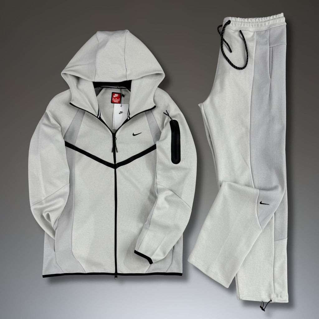 Nike Tech Fleece pánská sportovní souprava, krémová. Model 2026. Prémiová kvalita
