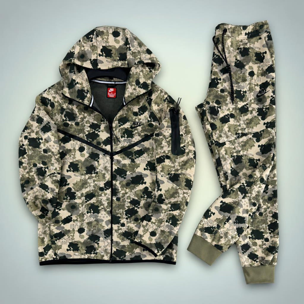 Nike Tech Fleece pánská tepláková souprava, Kamufláž. Prémiová kvalita