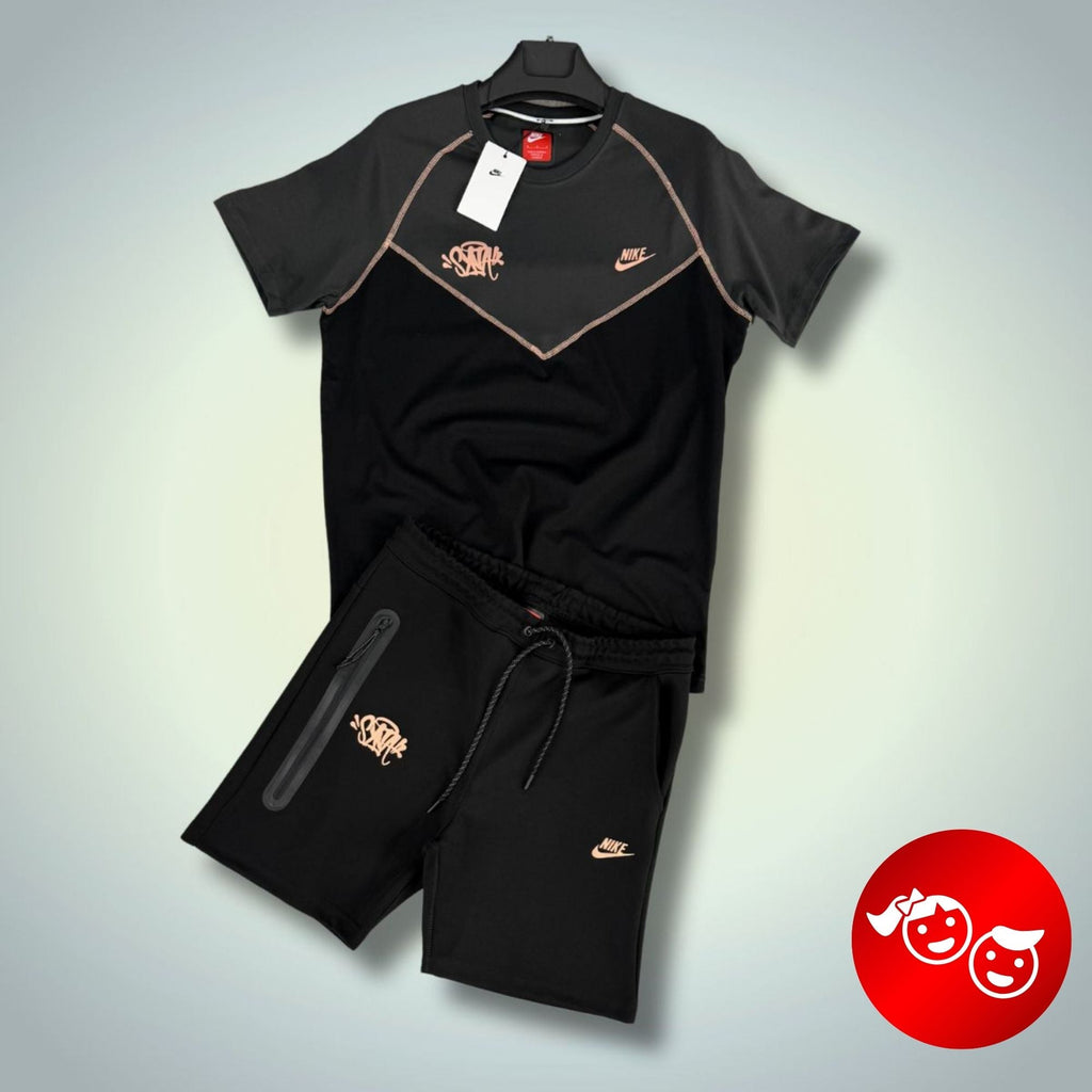 Nike Tech Fleece Syna detská súprava s kraťasy, grafitovo-čierna. Prémiová kvalita