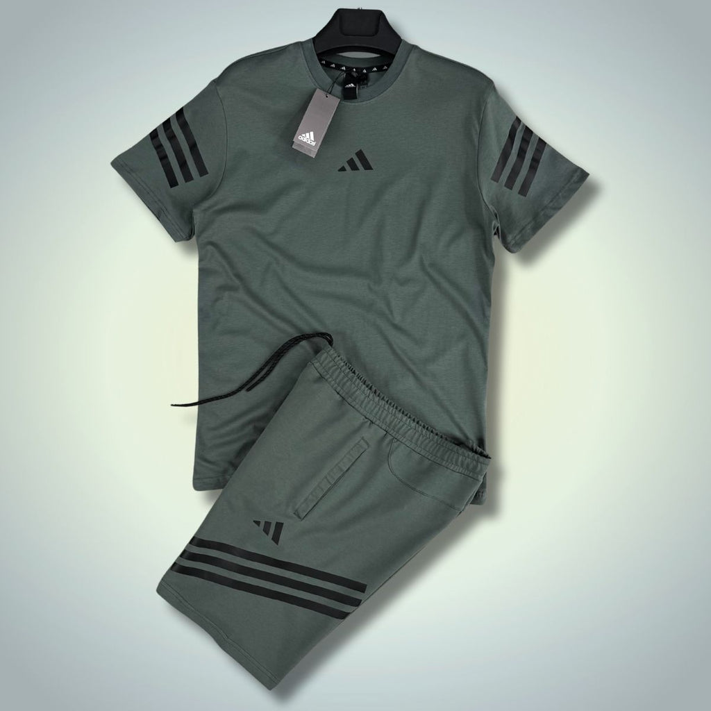Adidas pánská souprava s kraťasy, šalvějově zelená. Model 2025. Prémiová kvalita