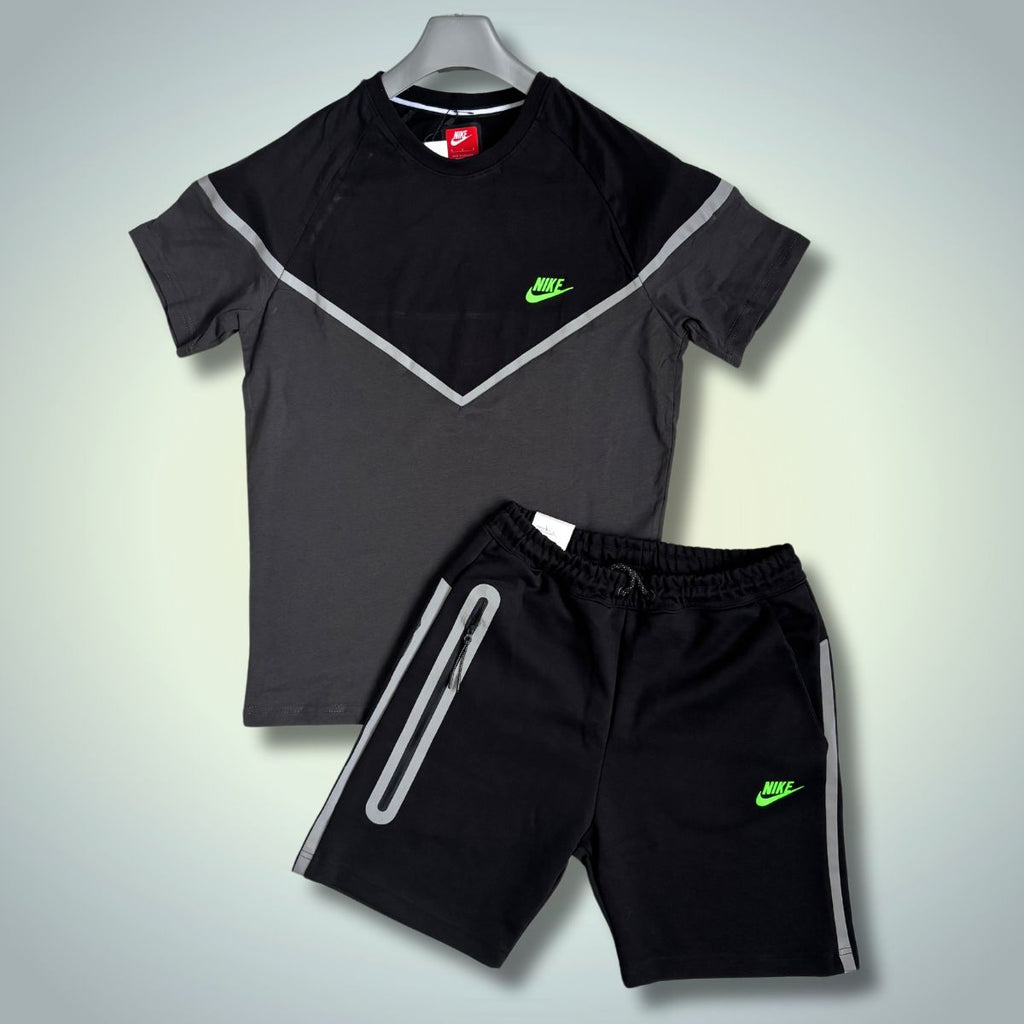 Pánská souprava Nike Reflective Tech Fleece s kraťasy, zelené logo, černá - grafitová. Prémiová kvalita
