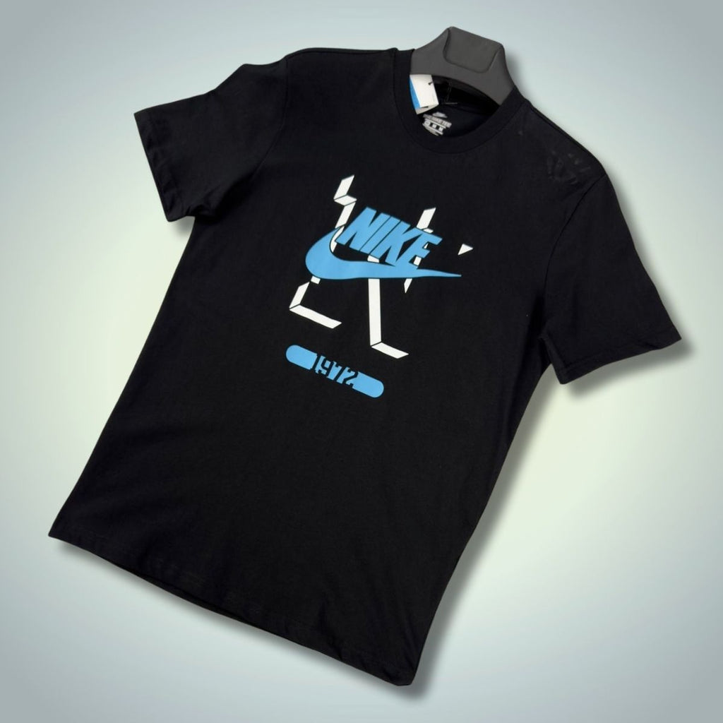 Pánské tričko Nike, modré logo, černé. Prémiová kvalita
