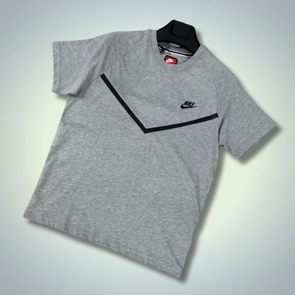 Pánské tričko Nike Tech Fleece, klasická šedá barva. Model 2024. Prémiová kvalita