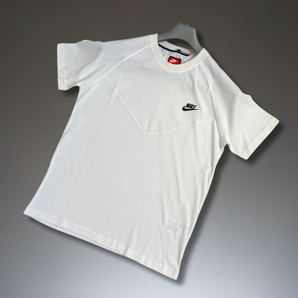 Pánské tričko Nike Tech Fleece, smetanově bílé. Model 2023. Prémiová kvalita