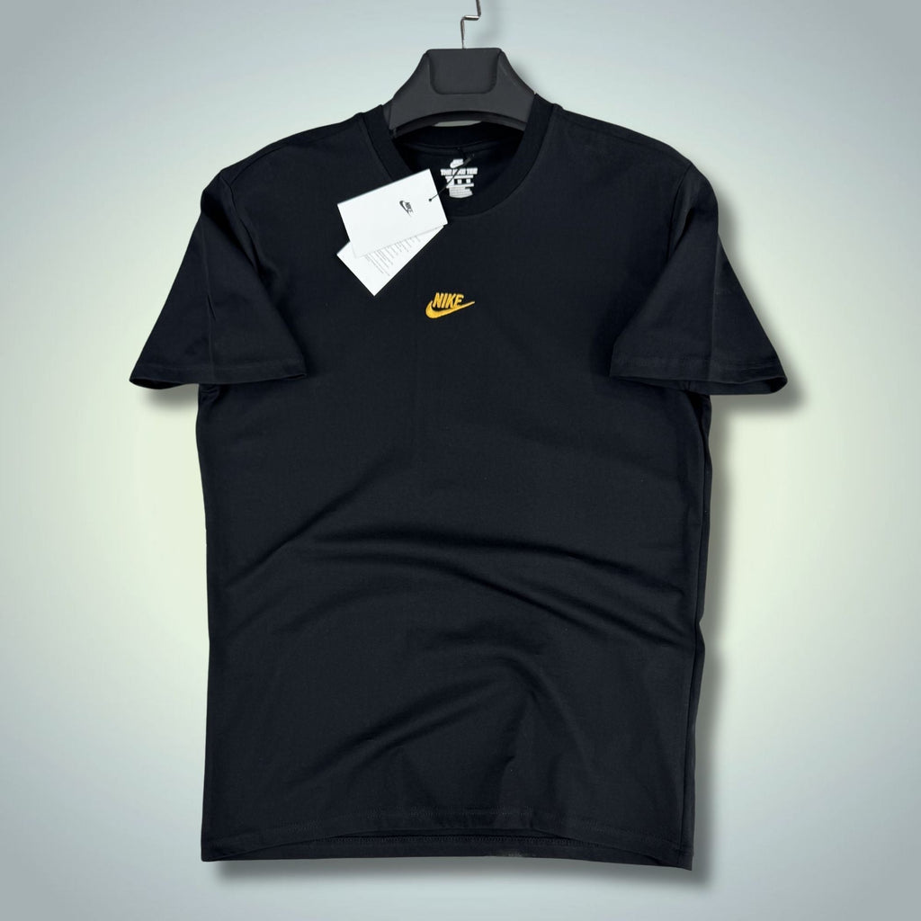 Pánské černé klasické tričko Nike. Prémiová kvalita