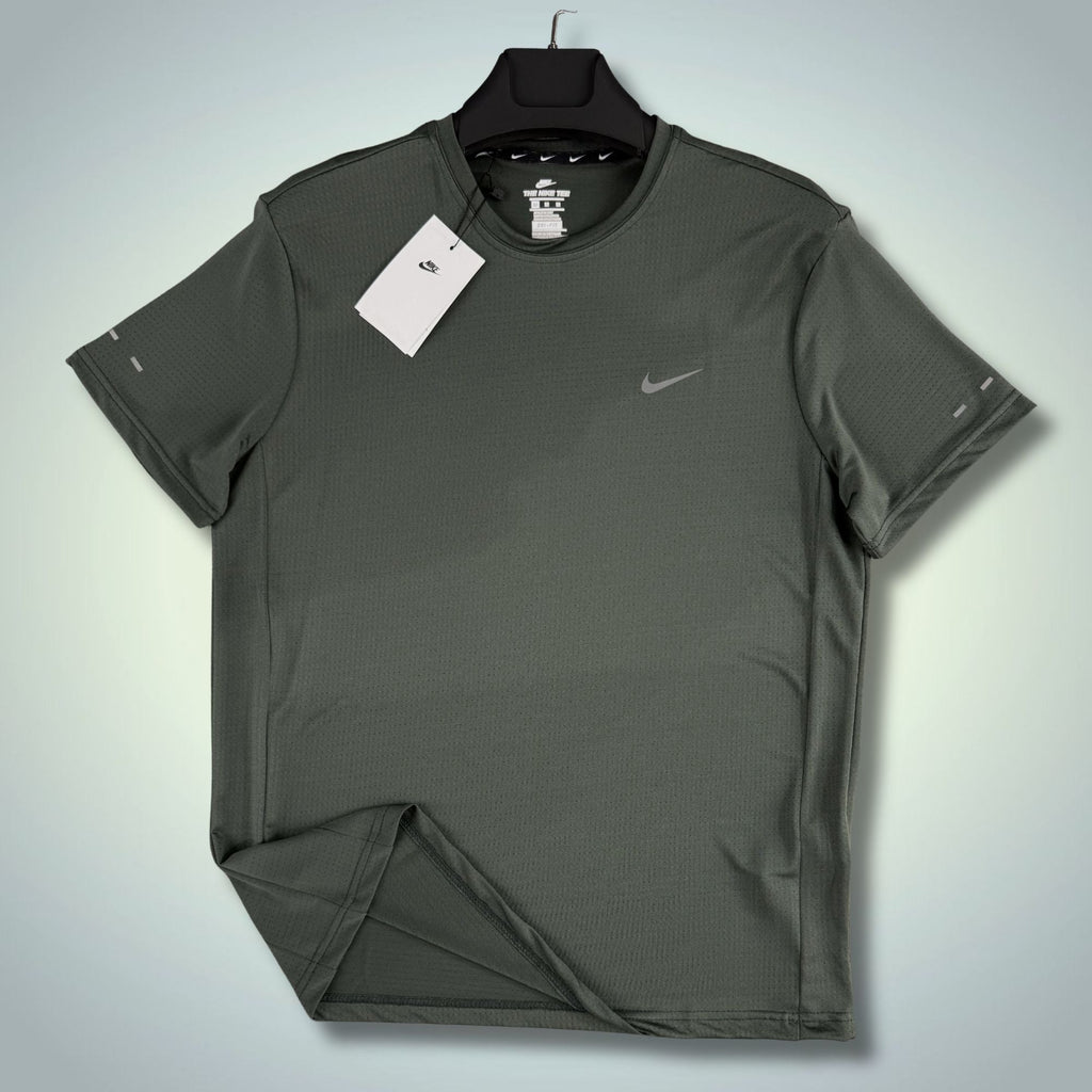 Pánské sportovní zelené tričko Nike. Premium kvalita