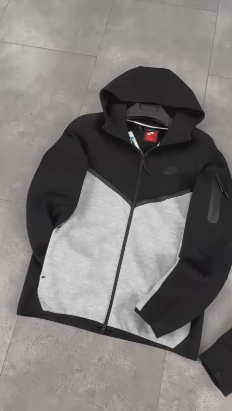 Pánská tepláková souprava Nike Tech Fleece, černá - klasická šedá. Model 2024. Prémiová kvalita
