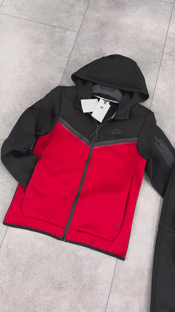 Dětská tepláková souprava Nike Tech Fleece, černá – červená, Model 2024. Prémiová kvalita