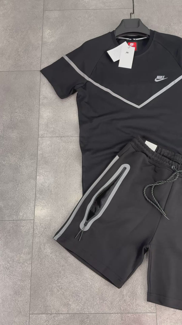 Pánská souprava Nike Reflective Tech Fleece s kraťasy, černá. Prémiová kvalita