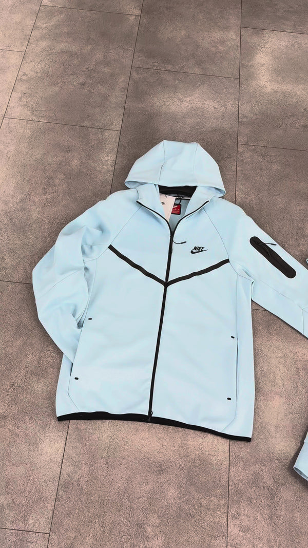 Pánská tepláková souprava Nike Tech Fleece, světle modrá, Model 2024. Prémiová kvalita