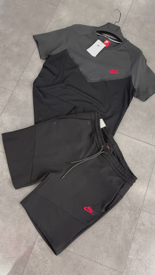 Pánská souprava Nike Tech Fleece s kraťasy, černá - grafitová, červené logo. Prémiová kvalita